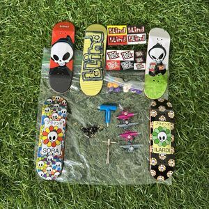 Vintage Y2K Tech Deck Blind Toy Skateboard Lot Of 5 Skeletons Wheels Tool Screws
